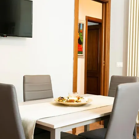 Gioviale House بيسكارا