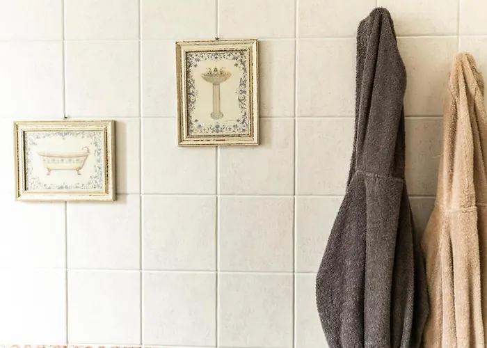 Gioviale House Apartament *