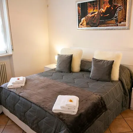 Apartment Gioviale House *